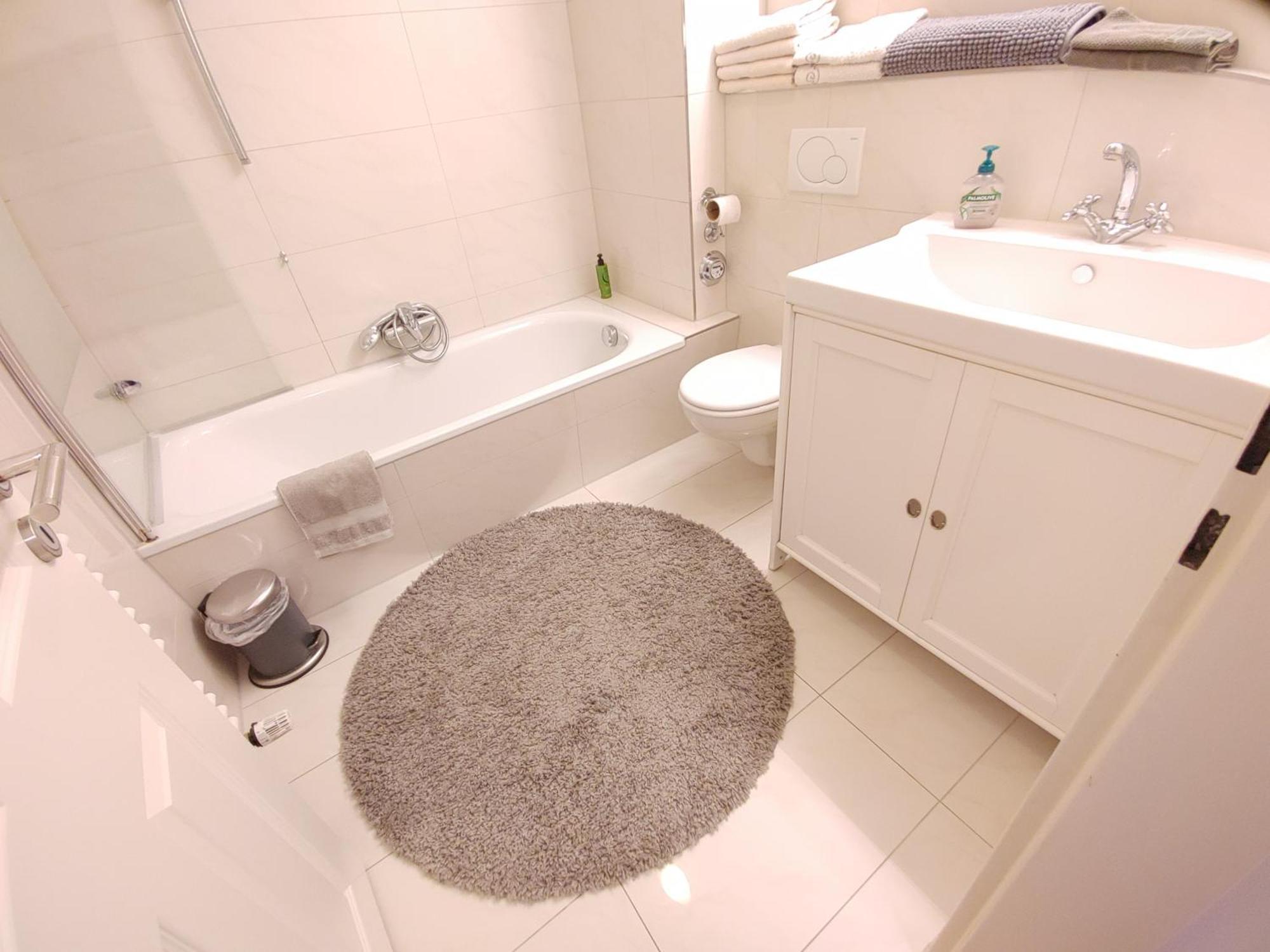 Alsternaehe 2 Minuten Fussweg Appartement *